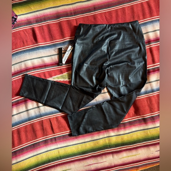 NICOLE MILLER NY faux snake skin black leggings NWT szXL - Picture 2 of 7